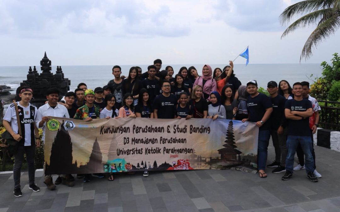 Kegiatan Kunjungan  Perusahaan Himpunan Mahasiswa  Program Studi Diploma III Manajemen Perusahaan  (HMPSDIIIMP) UNPAR