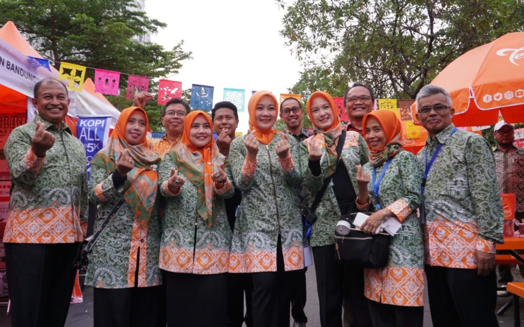 Penandatanganan MoU Antara Universitas Katolik Parahyangan dengan Dewan Kerajinan Nasional Daerah Jawa Barat